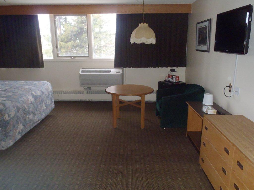 Grande Cache Hotel Номер фото